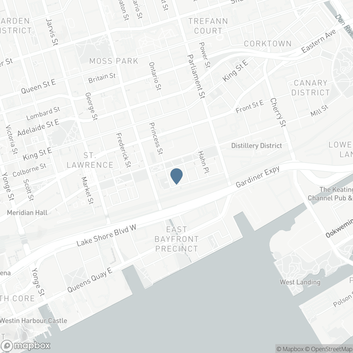 17 PORTNEUF COURT, Toronto, Ontario M5A 4E4